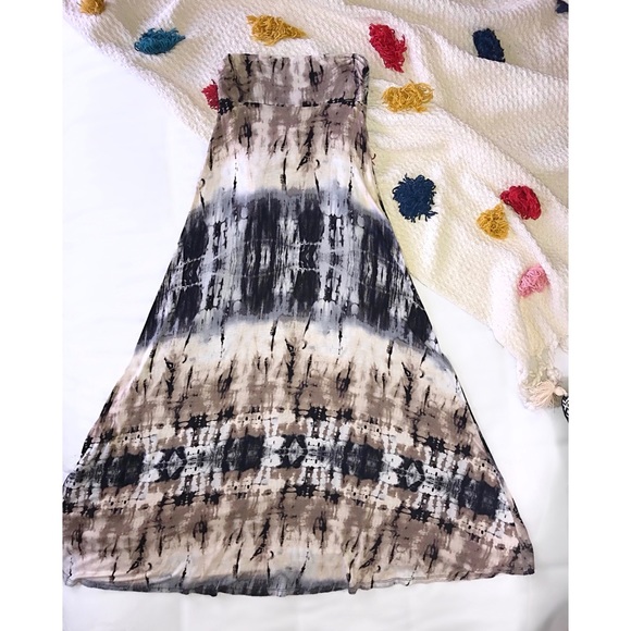 Patterned maxi skirt - Picture 1 of 2